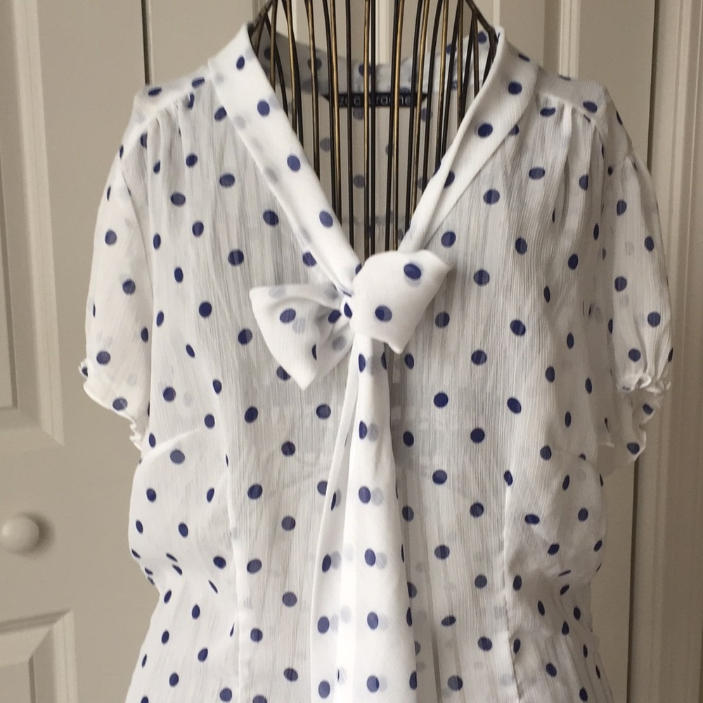 Zac & Rachael blouse